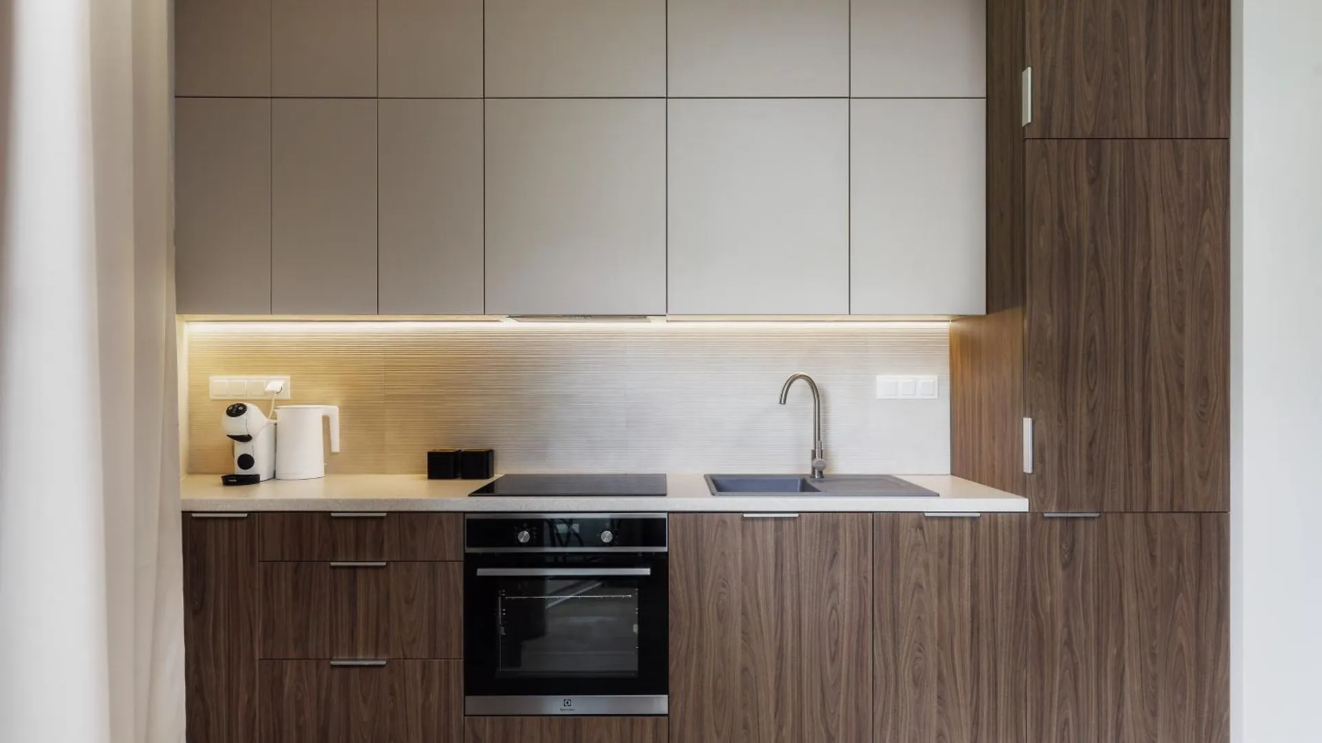 Dabie Apartment With Parking Max 2000 Kg Krakow Poland