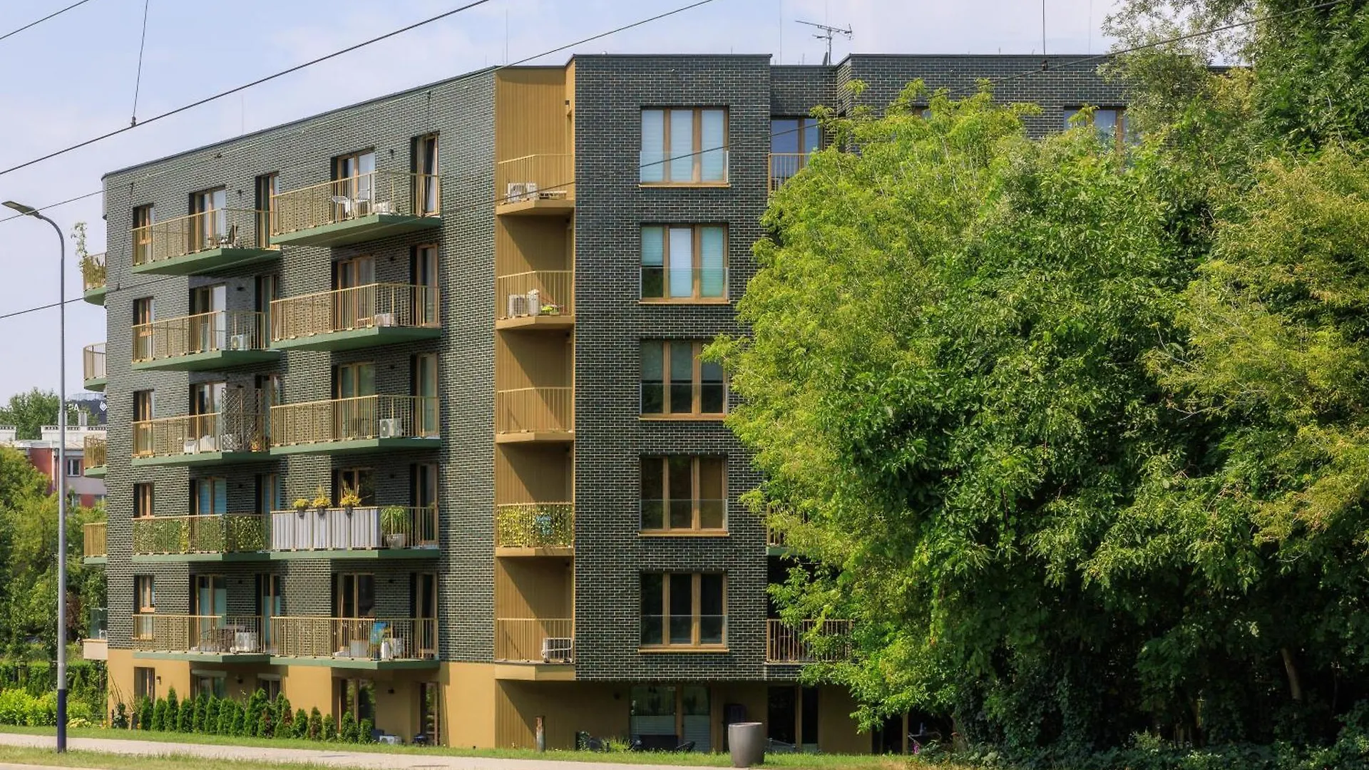 Dabie Apartment With Parking Max 2000 Kg Krakow Poland